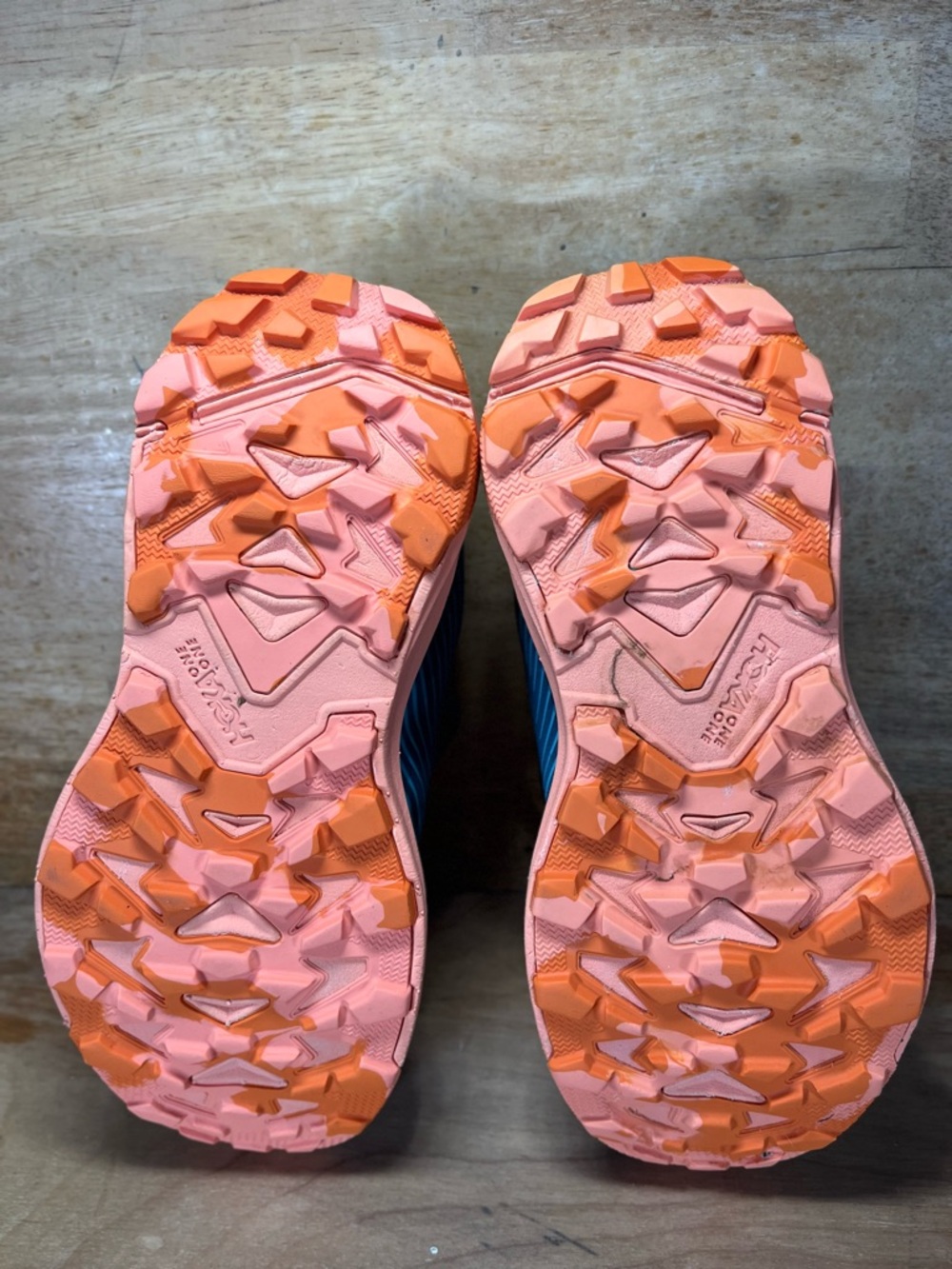 Hoka One One Torrent 2 Womens Size 6.5 Trail Running Shoes Real Teal Cantaloupe - Picture 8 of 11